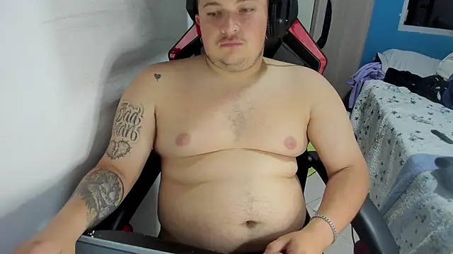 AndresChuboi online show from 02/17/26, 01:57