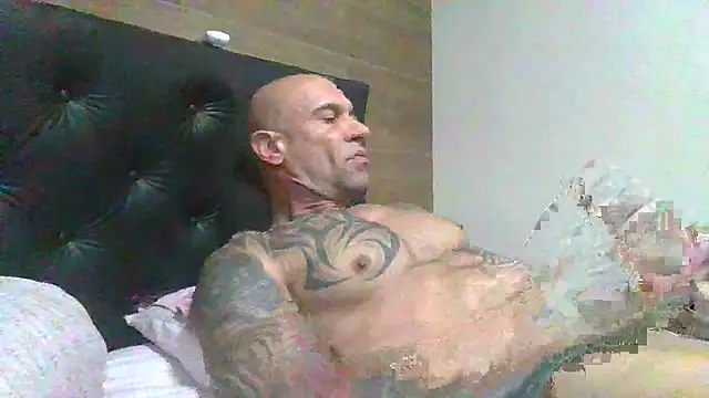 Arc8njoblack online show from 02/06/26, 04:32