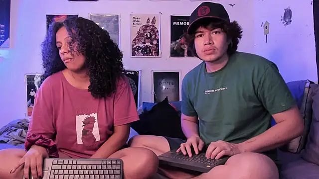 hothoneychile online show from 04/14/26, 03:23