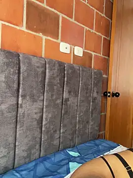 RoxyRoss  online show from 03/04/25, 03:15