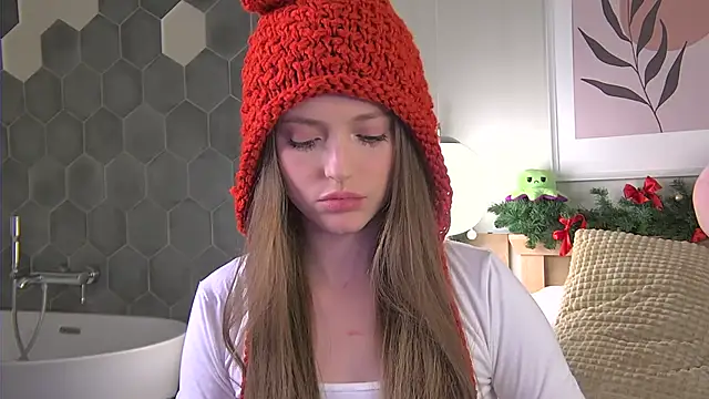 Snapshot of AshleyDouglas chatting on 12/20/24, 01:11 AshleyDouglas online show from 12/20/24, 01:11