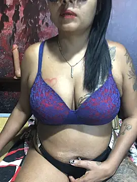 Snapshot of Anuraagi chatting on 02/20/25, 04:18 Anuraagi online show from 02/20/25, 04:18