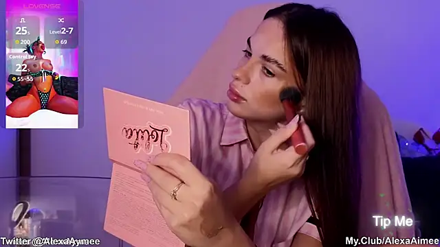 Snapshot of AlexaAimee chatting on 10/09/25, 07:56 AlexaAimee online show from 10/09/25, 07:56