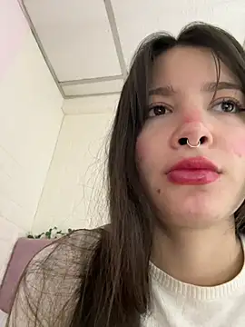 annaharper- online show from 12/15/24, 04:07