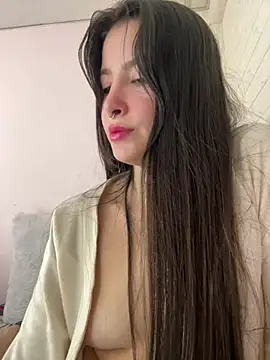 annaharper- online show from 01/23/25, 01:51