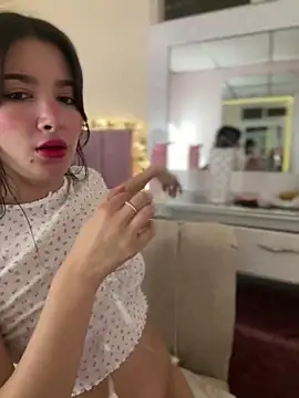 annaharper- online show from 02/02/25, 07:20