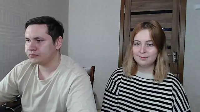 Snapshot of Kristy-Max chatting on 01/06/25, 12:05 Kristy-Max online show from 01/06/25, 12:05