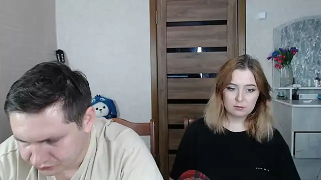 Snapshot of Kristy-Max chatting on 02/07/25, 11:01 Kristy-Max online show from 02/07/25, 11:01