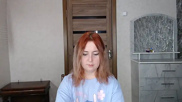 Snapshot of Kristy-Max chatting on 09/22/25, 10:45 Kristy-Max online show from 09/22/25, 10:45