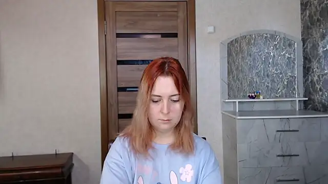 Snapshot of Kristy-Max chatting on 09/24/25, 02:59 Kristy-Max online show from 09/24/25, 02:59