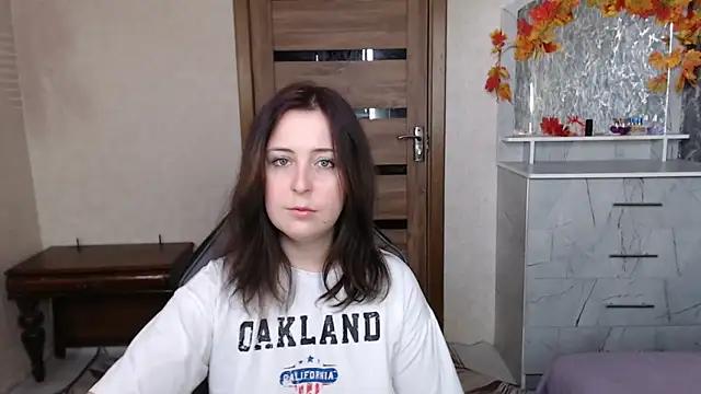 Snapshot of Kristy-Max chatting on 10/13/25, 10:26 Kristy-Max online show from 10/13/25, 10:26