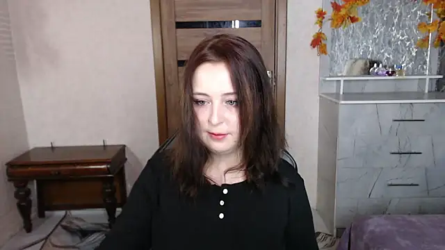Snapshot of Kristy-Max chatting on 10/14/25, 09:59 Kristy-Max online show from 10/14/25, 09:59