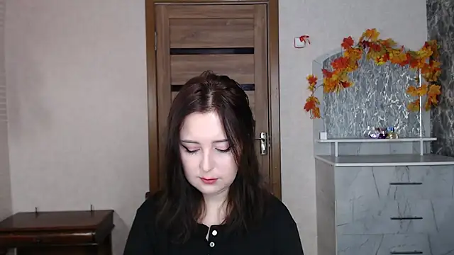 Snapshot of Kristy-Max chatting on 10/16/25, 06:14 Kristy-Max online show from 10/16/25, 06:14