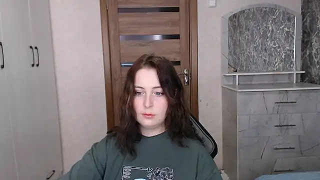 Kristy-Max online show from 11/24/25, 11:04