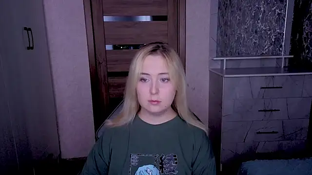 Kristy-Max online show from 05/19/26, 02:18