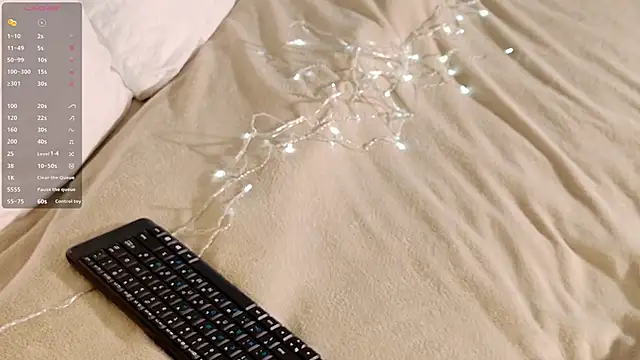 SunnyRisha online show from 10/12/25, 05:06