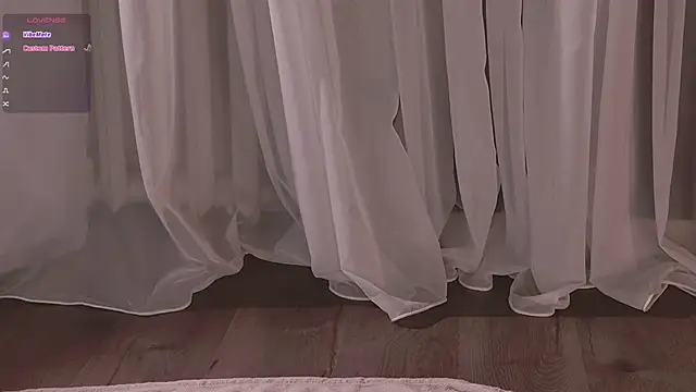 Snapshot of SunnyRisha chatting on 02/12/26, 05:24 SunnyRisha online show from 02/12/26, 05:24