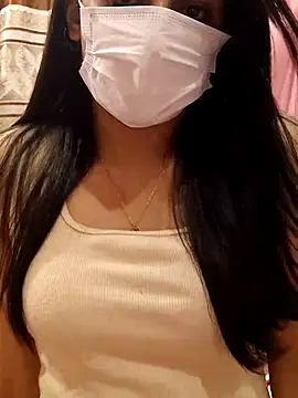 Snapshot of Mylovesana chatting on 03/06/25, 02:29 Mylovesana online show from 03/06/25, 02:29