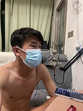 Snapshot of CM100412 chatting on 06/28/26, 03:40 CM100412 online show from 06/28/26, 03:40