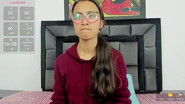 tatiana valencia online show from 01/03/25, 08:54