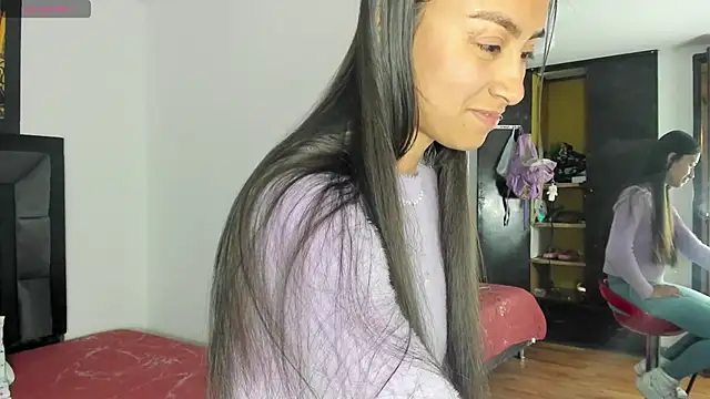 tatiana valencia online show from 01/27/25, 12:05