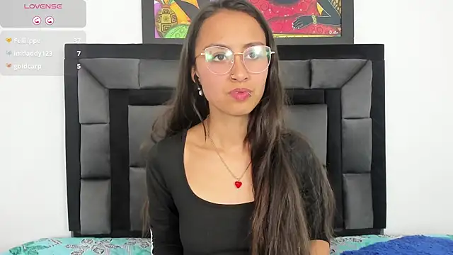 tatiana valencia online show from 03/17/25, 12:25