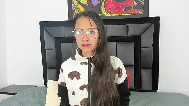 tatiana valencia online show from 03/19/25, 12:01