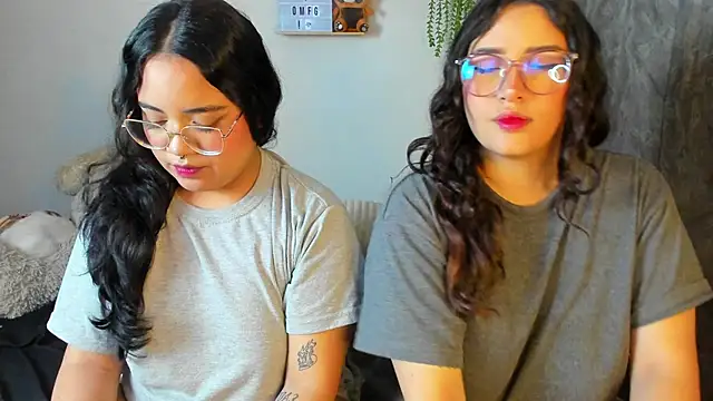 maddie-and-chelsea- online show from 01/06/26, 04:32