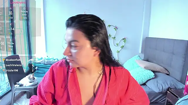 Judychase2 online show from 10/30/25, 01:01