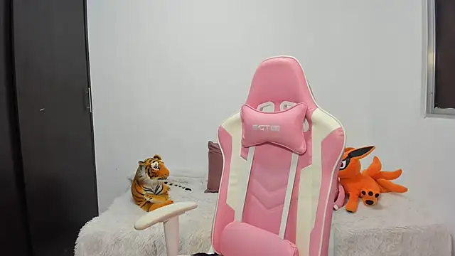 saori 9b online show from 01/23/25, 09:50