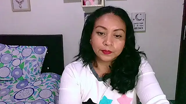 zaray bella online show from 12/01/25, 10:37