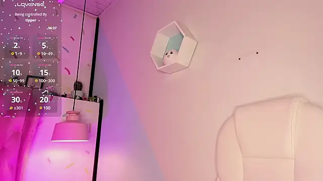 Giovanna oliveira online show from 02/07/25, 06:56