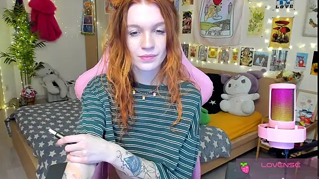 Sunny Elly online show from 04/12/26, 07:35