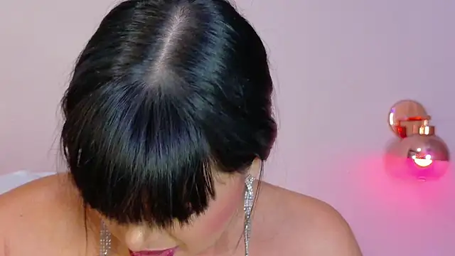 Alexa Miss online show from 01/29/25, 09:39