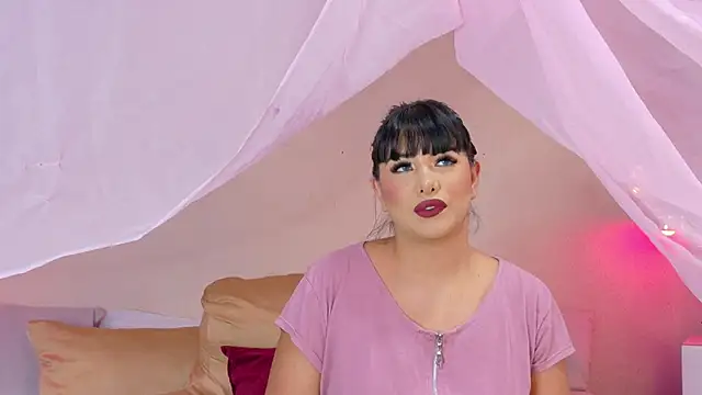 Alexa Miss online show from 03/12/25, 08:10