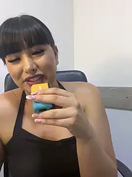 Alexa Miss online show from 03/21/25, 02:28