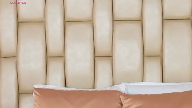 Alexa Miss online show from 02/07/26, 08:23