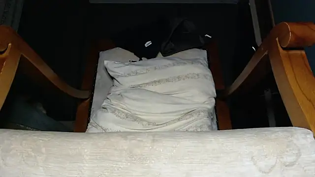 hardbigcock16 online show from 02/25/26, 11:03