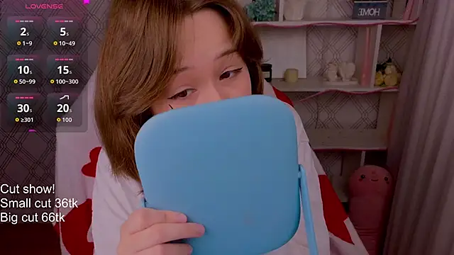 Mary uw online show from 03/25/26, 04:40