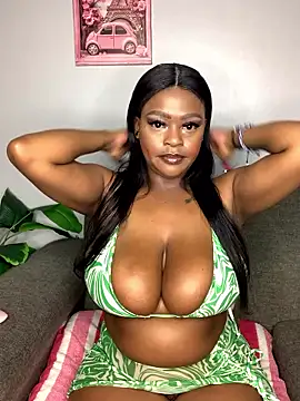 Snapshot of Boobylicious_BB chatting on 01/16/26, 11:31 Boobylicious BB online show from 01/16/26, 11:31