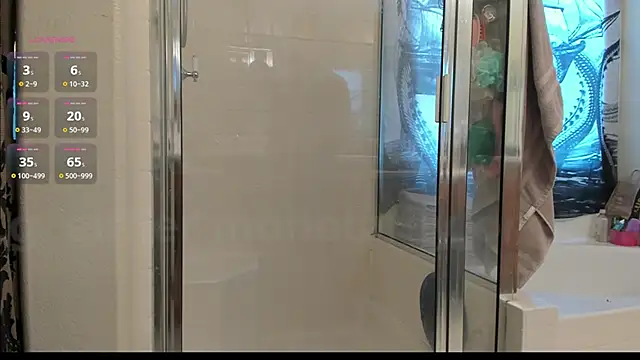 Peaches N Kreme online show from 01/14/25, 08:04