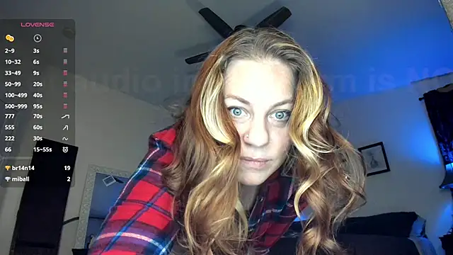 Peaches N Kreme online show from 03/04/25, 02:17