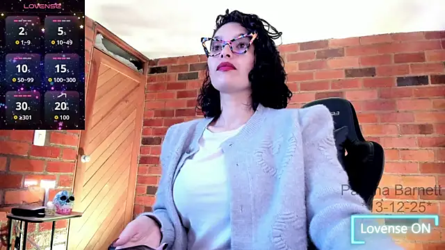 paulinabarnett- online show from 12/14/25, 05:13