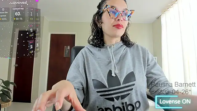 paulinabarnett- online show from 04/08/26, 03:56