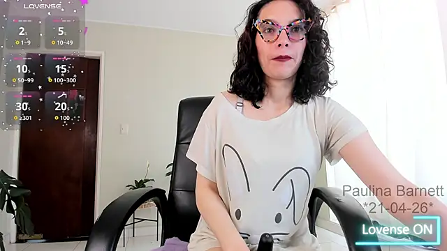 paulinabarnett- online show from 04/21/26, 01:06