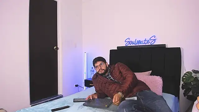 -soulmate-s online show from 02/18/26, 02:02