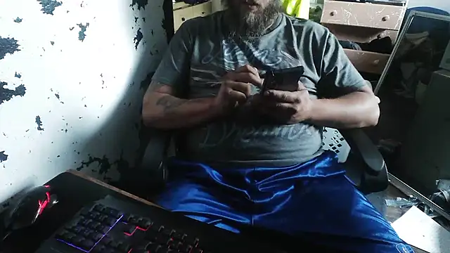 slickwill123 online show from 06/10/26, 06:40