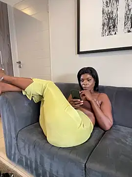 Cocowett online show from 02/18/26, 10:55