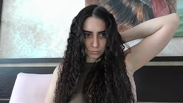 Snapshot of Kashtanka_ chatting on 02/13/25, 12:32 Kashtanka online show from 02/13/25, 12:32