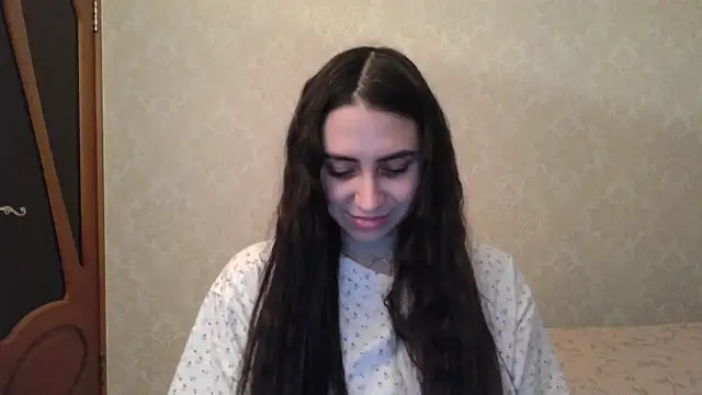 Snapshot of Kashtanka_ chatting on 02/14/25, 05:36 Kashtanka online show from 02/14/25, 05:36